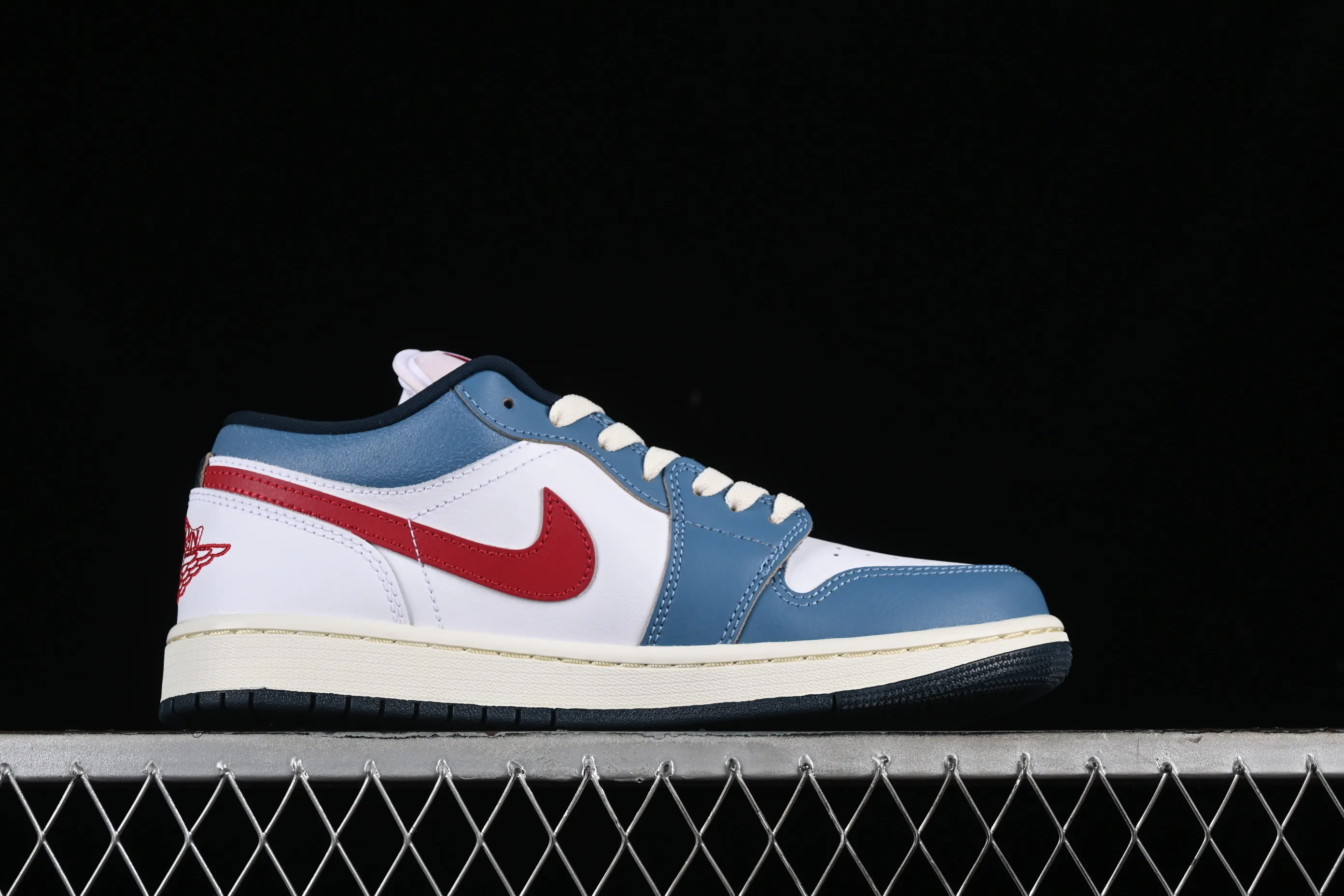 All categories Air Jordan Jordan series basketball shoes Air Jordan 1 Low G version pure original Air Jordan 1 Low AJ1 Joe 1 low-top cultural and leisure sports sneakers HM3711-144